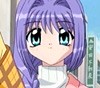 Akiko Minase : La mre de Nayuki, la parfaite femme au foyer.